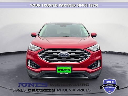 Used 2022 Ford Edge Titanium w/ Class II Trailer Tow Package image 8