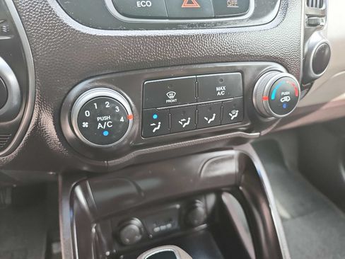 Used 2014 Hyundai Tucson GLS FWD image 19
