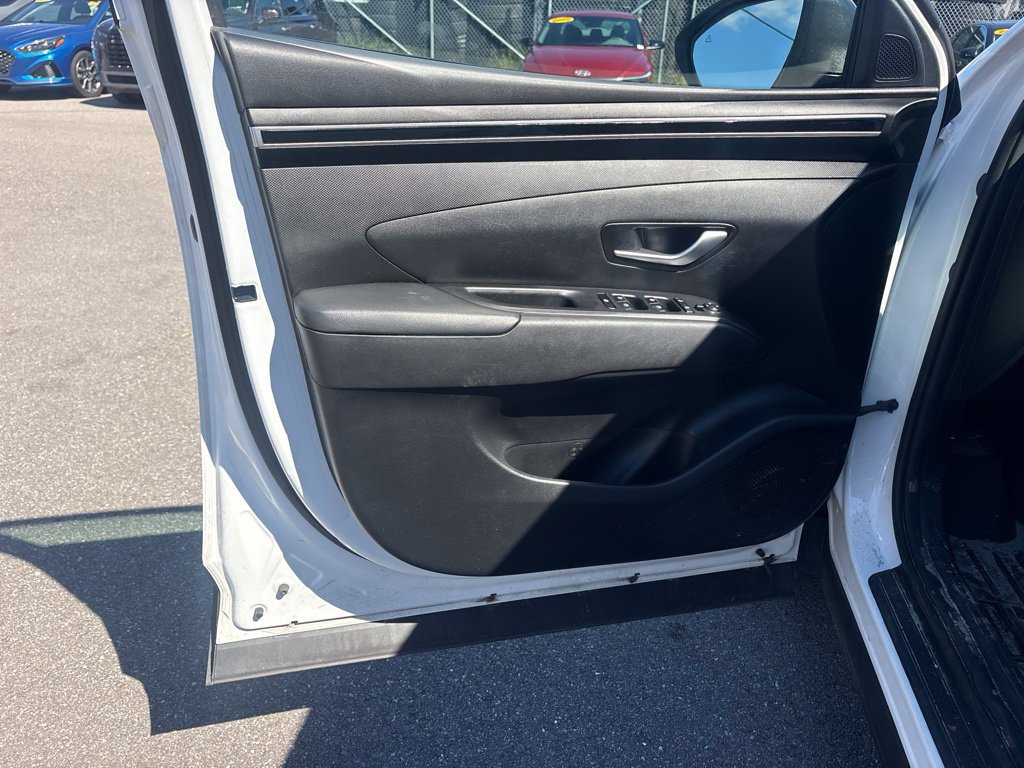 Used 2023 Hyundai Tucson SE FWD image 10