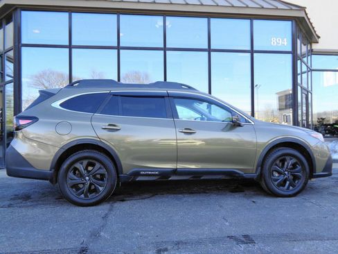 Used 2020 Subaru Outback Onyx Edition XT image 4