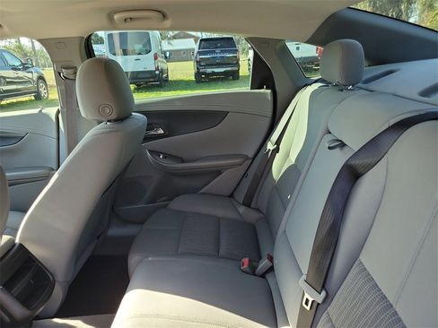 Used 2017 Chevrolet Impala LS w/ Protection Package image 25