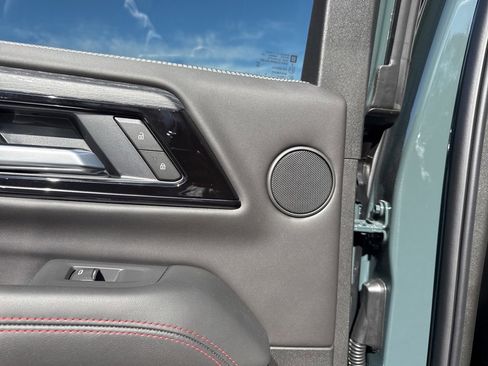 Used 2026 GMC Yukon AT4 Ultimate image 48