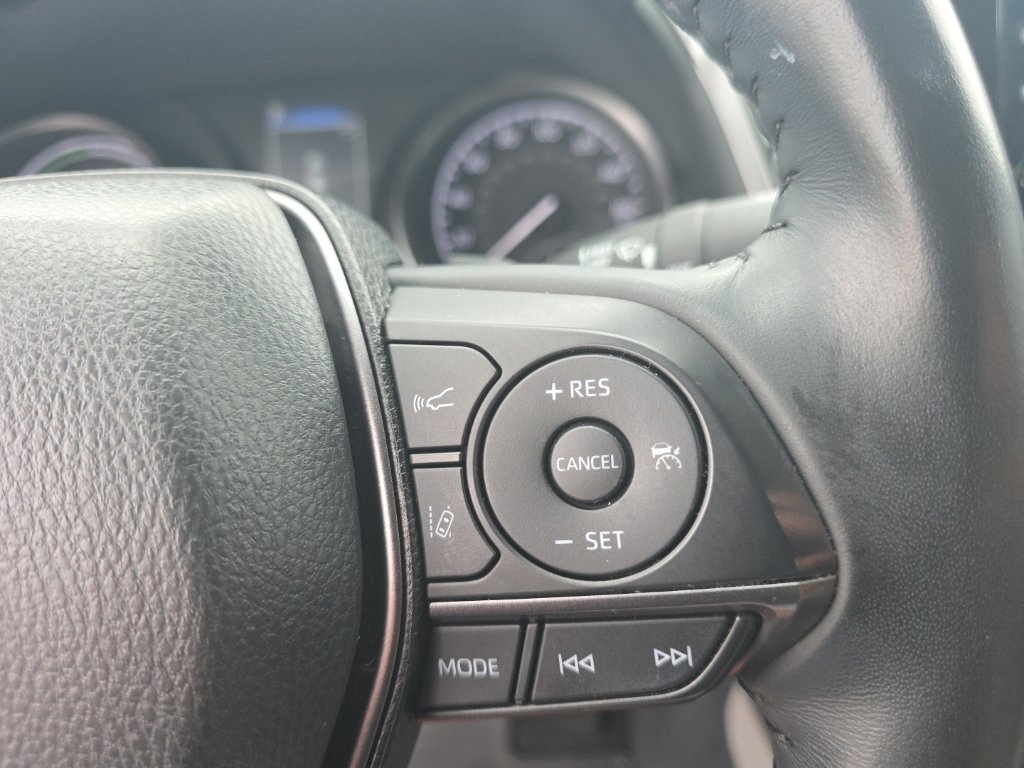Certified 2024 Toyota Camry SE FWD image 18