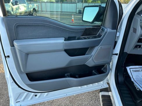 Used 2023 Ford F150 Lariat w/ Max Trailer Tow Package AWD/4WD image 12