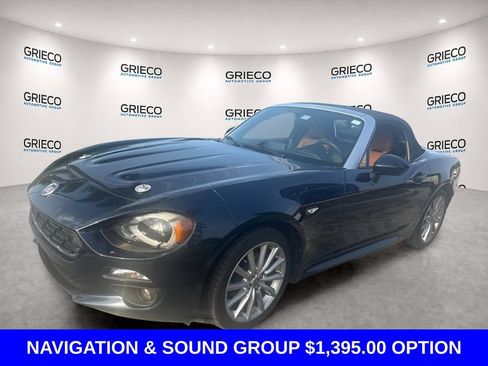 Used 2018 FIAT 124 Spider Lusso w/ Convenience Group RWD image 3