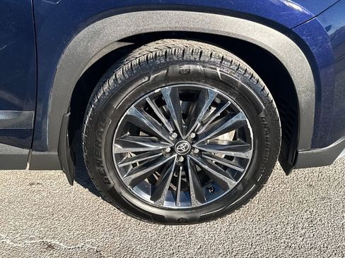 Used 2024 Toyota Grand Highlander AWD Hybrid image 47