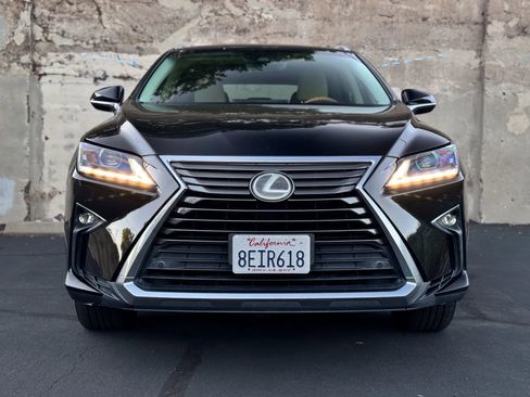 Used 2018 Lexus RX 350 FWD w/ Premium Package image 12