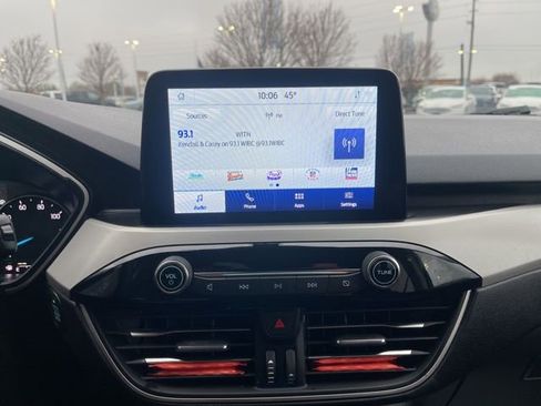 Certified 2021 Ford Escape SEL image 24