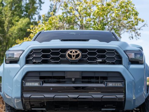 Used 2025 Toyota 4Runner TRD Sport Premium AWD/4WD image 37