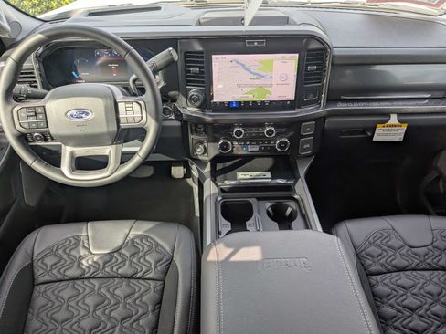 New 2026 Ford F250 Lariat w/ Black Appearance Package AWD/4WD image 15