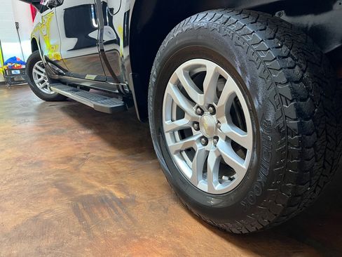 Used 2020 Chevrolet Silverado 1500 LT w/ All-Star Edition image 41