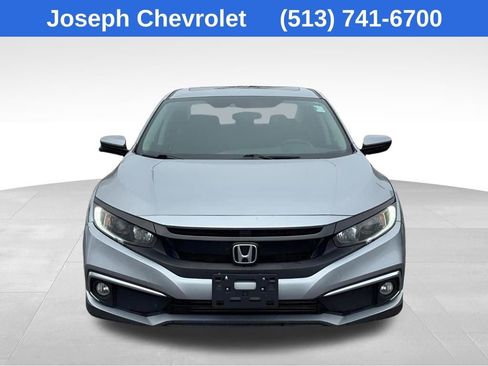 Used 2019 Honda Civic EX image 2