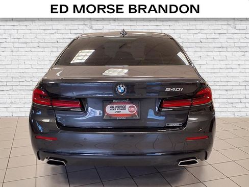 Used 2021 BMW 540i w/ Convenience Package image 4