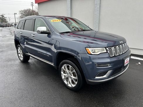 Used 2021 Jeep Grand Cherokee Summit image 4