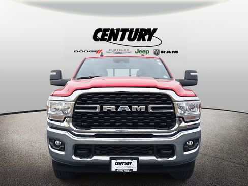 Used 2024 RAM 2500 Big Horn w/ Safety Group image 9