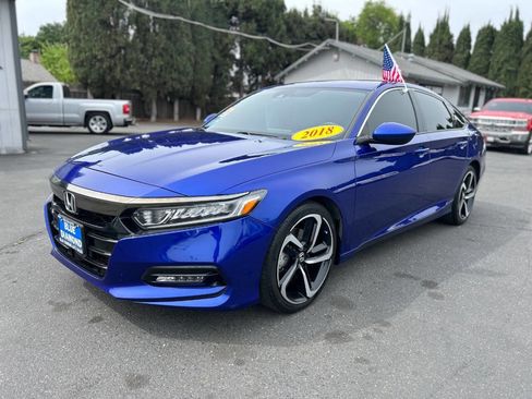 Used 2018 Honda Accord Sport image 3