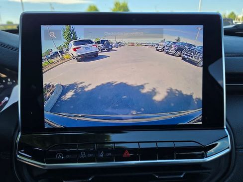 New 2026 Jeep Compass Latitude AWD/4WD image 12