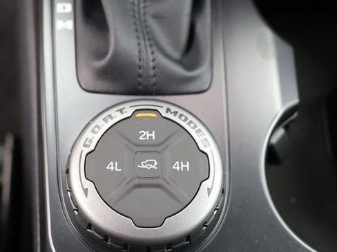 New 2025 Ford Bronco Outer Banks image 20