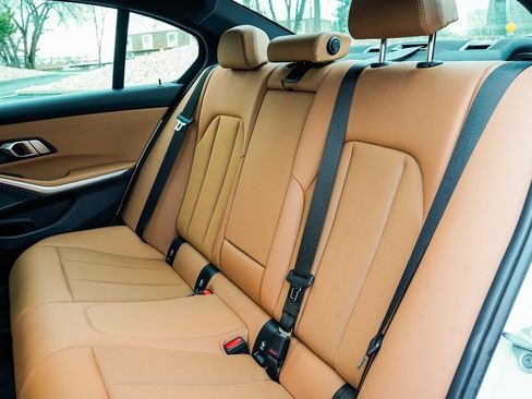 Used 2023 BMW M340i xDrive image 17