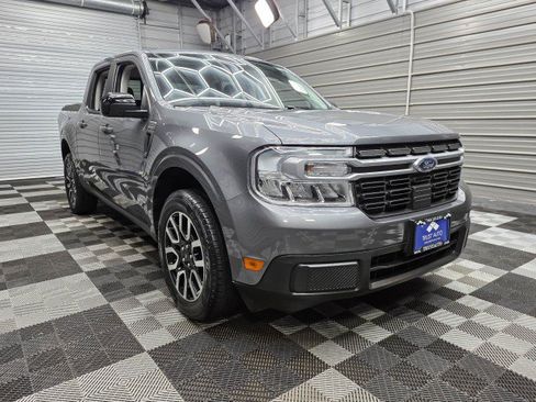Used 2024 Ford Maverick Lariat FWD image 5
