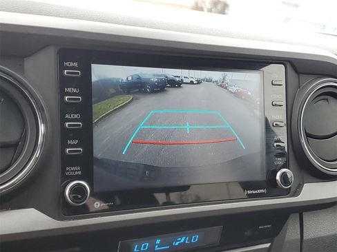 Certified 2023 Toyota Tacoma TRD Off-Road image 27