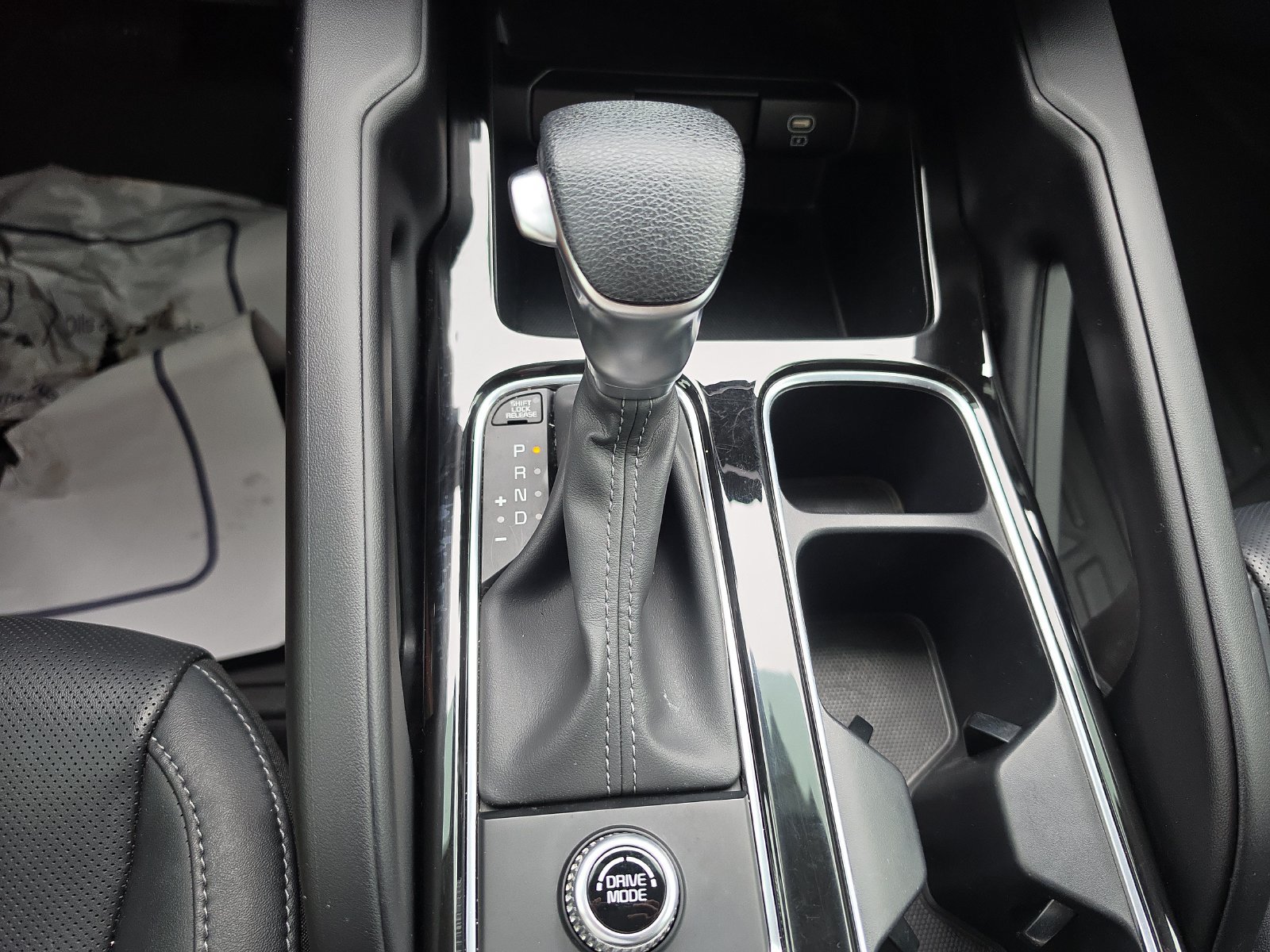 Used 2024 Kia Telluride LX FWD image 19
