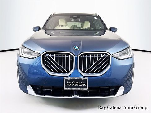 Used 2026 BMW X3 xDrive30 w/ Premium Package image 2