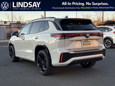 New 2026 Volkswagen Tiguan SE R-Line AWD/4WD image 5