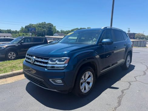 Used 2018 Volkswagen Atlas SEL FWD image 3