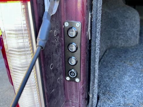 Used 2017 Ford F250 Lariat w/ Lariat Ultimate Package image 27