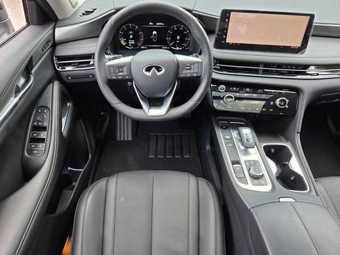 Certified 2026 INFINITI QX60 Luxe w/ Cargo Package FWD image 15