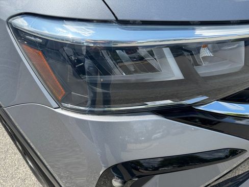 Certified 2023 Volkswagen Taos S FWD image 24