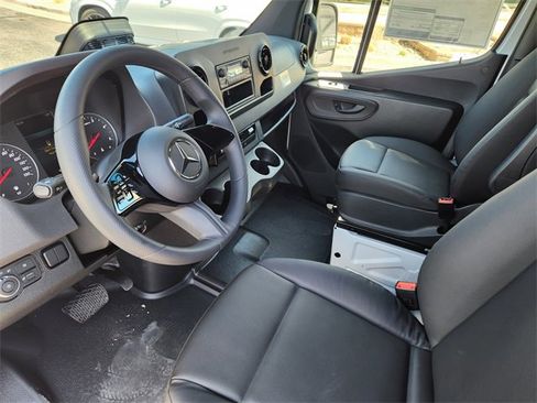 New 2025 Mercedes-Benz Sprinter 2500 image 7