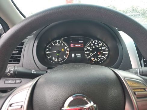Used 2015 Nissan Altima 2.5 S FWD image 11