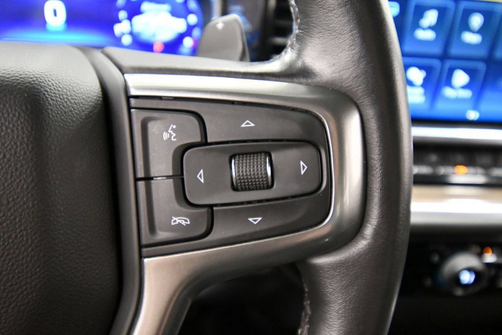 Used 2022 Chevrolet Silverado 1500 RST w/ Z71 Off-Road Package AWD/4WD image 21