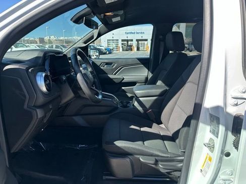 Certified 2023 Chevrolet Colorado LT w/ LT Convenience Package image 2