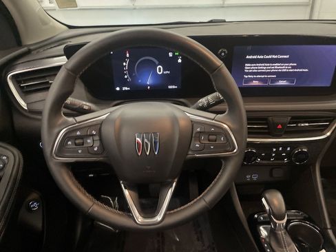 Used 2024 Buick Encore GX Preferred w/ Comfort Package image 5