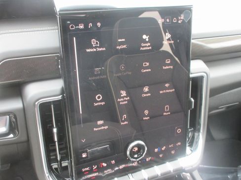 New 2026 GMC Yukon Elevation w/ Elevation Premium Package image 19