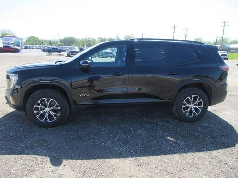 New 2026 GMC Acadia AT4 w/ Luxury Package AWD/4WD image 7