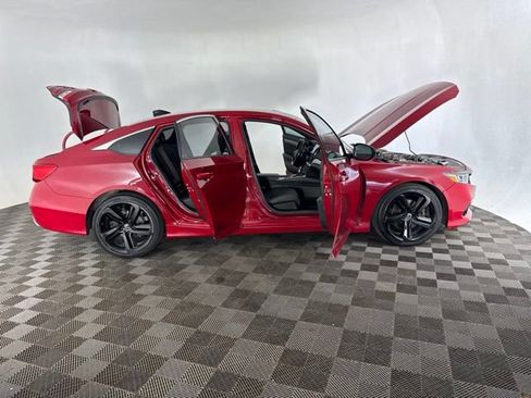 Used 2022 Honda Accord Sport image 13