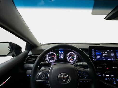 Used 2024 Toyota Camry LE FWD image 7