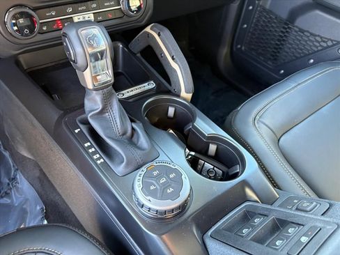 New 2025 Ford Bronco Badlands AWD/4WD image 22
