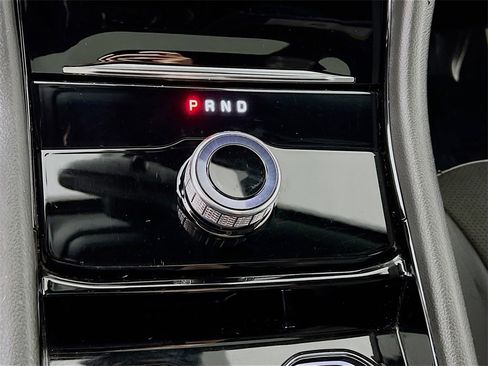 Used 2023 Jeep Grand Cherokee Altitude image 10