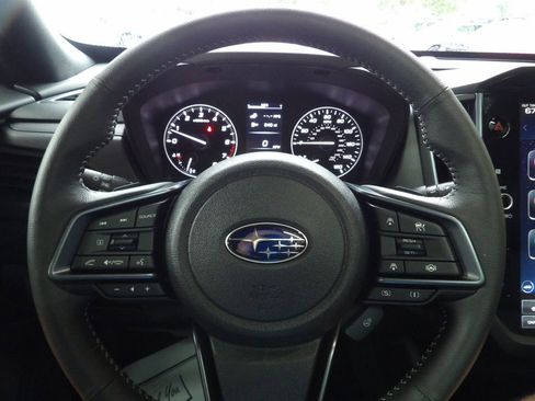 Used 2025 Subaru Forester Limited w/ Popular Package #1 AWD/4WD image 17