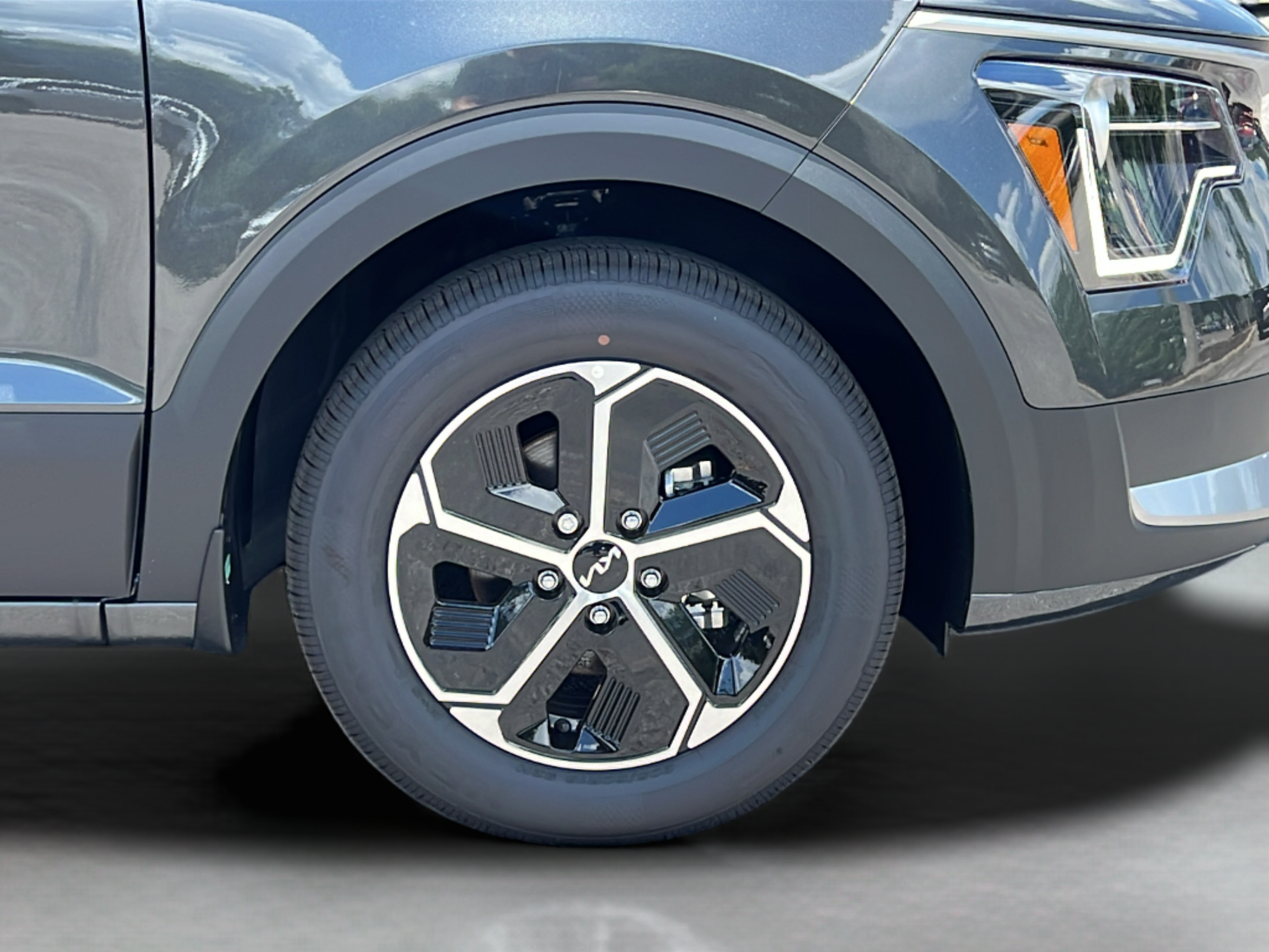 New 2026 Kia Niro LX FWD image 22