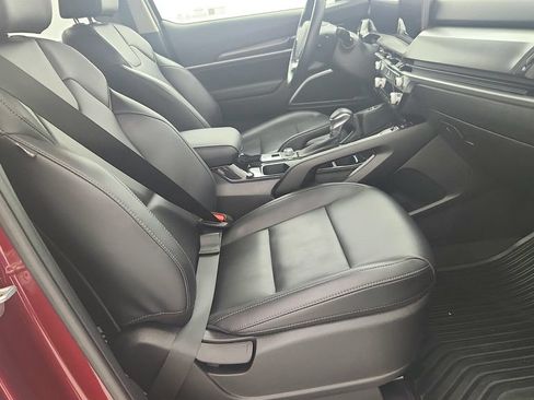 Used 2024 Kia Telluride S FWD image 27
