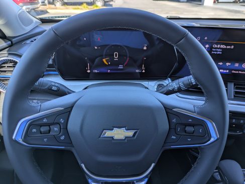 New 2026 Chevrolet Trax LT w/ LT Convenience Package image 20