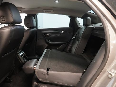 Used 2019 Chevrolet Impala LT w/ LT Convenience Package image 26