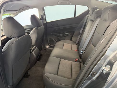 Used 2024 Nissan Altima 2.5 S FWD image 11