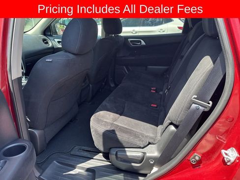 Used 2016 Nissan Pathfinder S FWD image 8